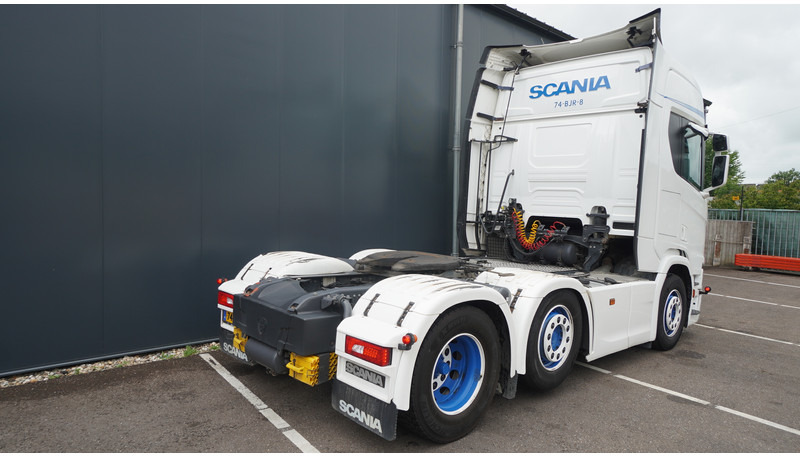 Scania R450 NGS 6X2 TOPLINE RETARDER PTO - Tahač: obrázek 4 Scania R450 NGS 6X2 TOPLINE RETARDER PTO - Tahač: obrázek 4