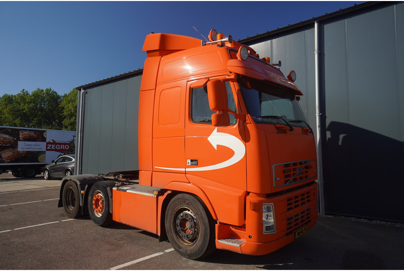 Volvo FH 12/500 6X2 EURO 3 - Tahač: obrázek 4 Volvo FH 12/500 6X2 EURO 3 - Tahač: obrázek 4