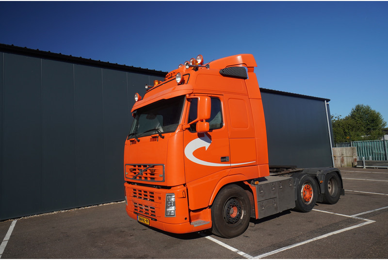Volvo FH 12/500 6X2 EURO 3 - Tahač: obrázek 3 Volvo FH 12/500 6X2 EURO 3 - Tahač: obrázek 3