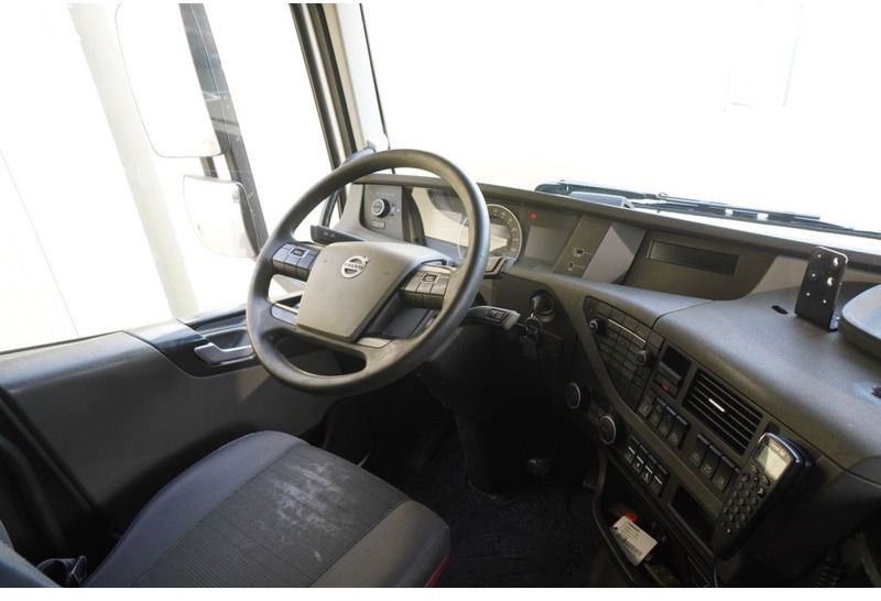 Volvo FH 420 6X2 ADR EURO 6 - Tahač: obrázek 5 Volvo FH 420 6X2 ADR EURO 6 - Tahač: obrázek 5