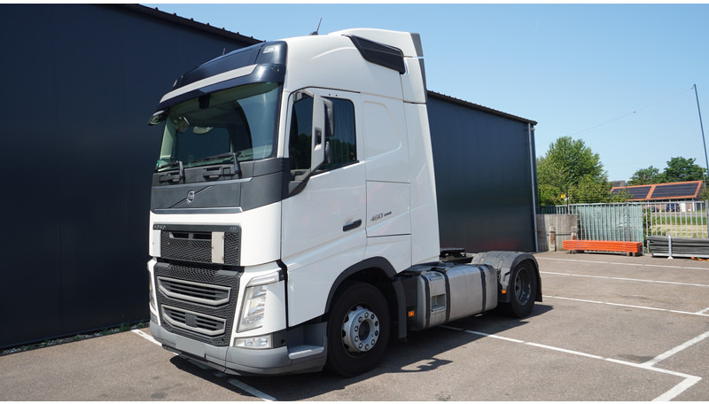 Volvo FH 460 EURO 6 GLOBETROTTER 727.000KM - Tahač: obrázek 3 Volvo FH 460 EURO 6 GLOBETROTTER 727.000KM - Tahač: obrázek 3