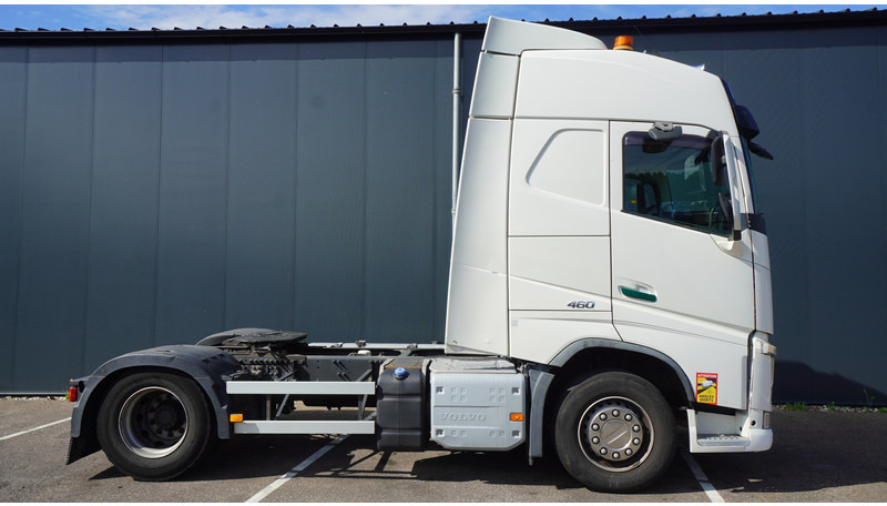 Volvo FH 460 EURO 6 GLOBETROTTER - Tahač: obrázek 2 Volvo FH 460 EURO 6 GLOBETROTTER - Tahač: obrázek 2