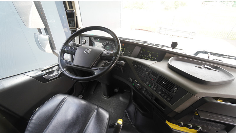 Volvo FH16 750 8X4 260T 683.000KM - Tahač: obrázek 5 Volvo FH16 750 8X4 260T 683.000KM - Tahač: obrázek 5