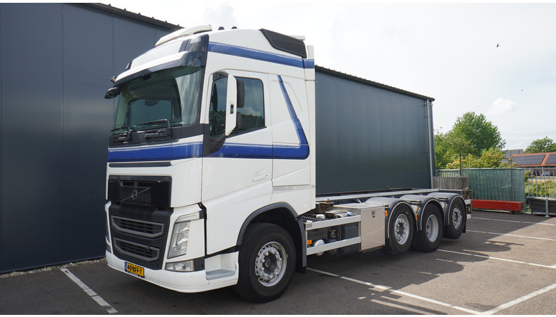 Volvo FH 460 8X2 20 FT CONTAINER TRANSPORT TRUCK - Kontejnérový podvozek/ Výměnná nástavba: obrázek 3 Volvo FH 460 8X2 20 FT CONTAINER TRANSPORT TRUCK - Kontejnérový podvozek/ Výměnná nástavba: obrázek 3