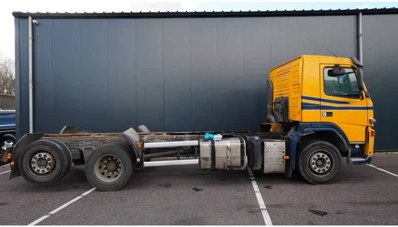 Volvo FM9 340 6X2 CHASSIS EURO 5 480000KM - Podvozek s kabinou: obrázek 2 Volvo FM9 340 6X2 CHASSIS EURO 5 480000KM - Podvozek s kabinou: obrázek 2