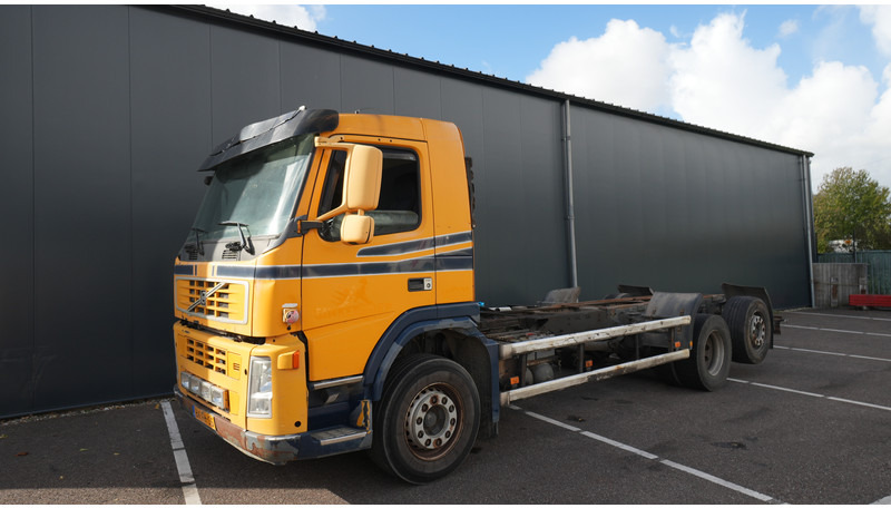 Volvo FM9 340 6X2 CHASSIS EURO 5 480000KM - Podvozek s kabinou: obrázek 3 Volvo FM9 340 6X2 CHASSIS EURO 5 480000KM - Podvozek s kabinou: obrázek 3