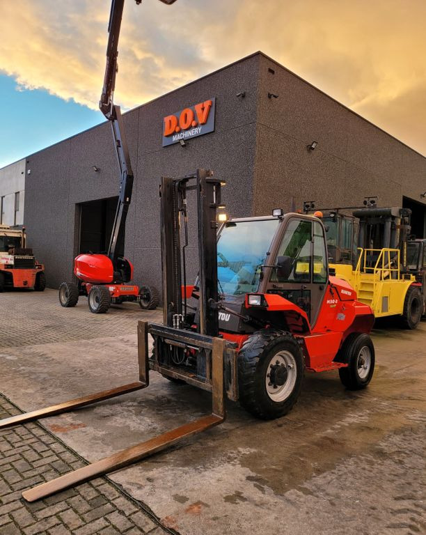 Manitou M30-2 - Dieselový vysokozdvižný vozík: obrázek 1 Manitou M30-2 - Dieselový vysokozdvižný vozík: obrázek 1