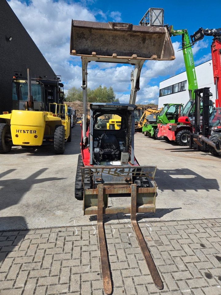 Kolový nakladač Takeuchi TL120: obrázek 8