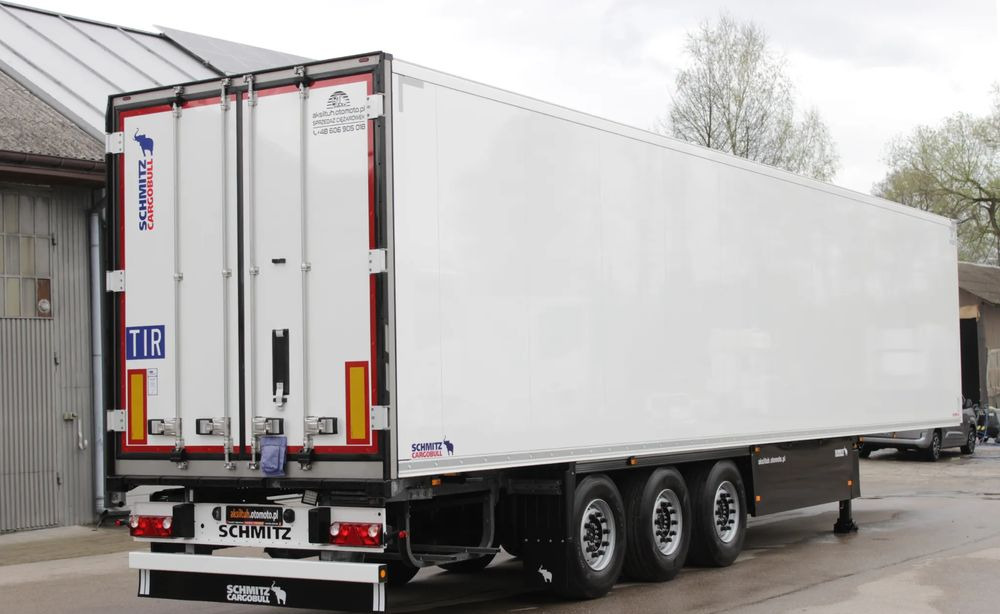 Schmitz Cargobull V7 FP 60 CARRIER VECTOR 1550 / ŚCIANA 7 CM / JAK NOWA / - Chladírenský návěs: obrázek 2 Schmitz Cargobull V7 FP 60 CARRIER VECTOR 1550 / ŚCIANA 7 CM / JAK NOWA / - Chladírenský návěs: obrázek 2