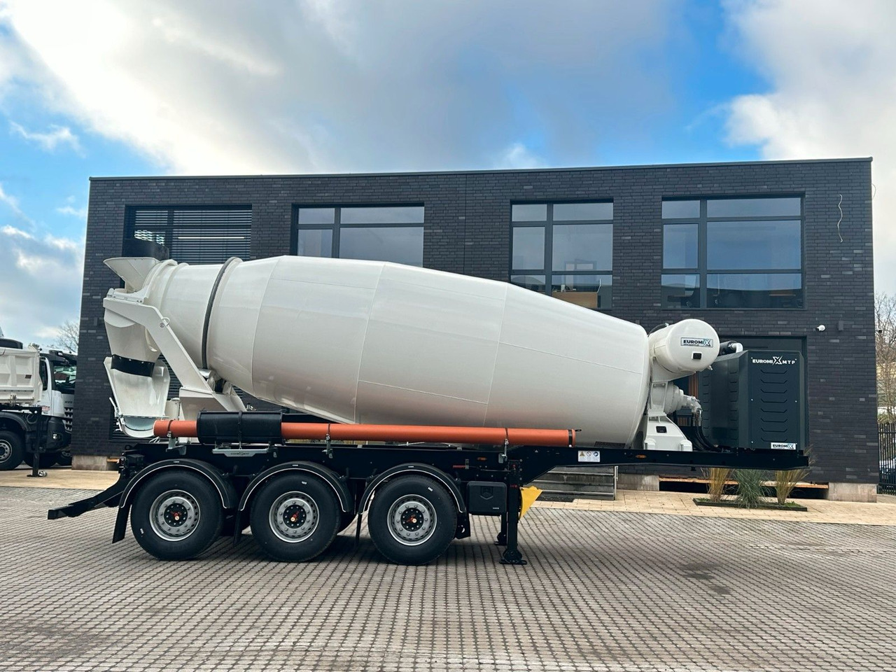 Autodomíchávač EUROMIX MTP - 12m³ Betonmischer-Auflieger: obrázek 8