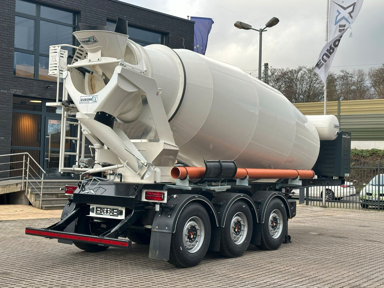 Autodomíchávač EUROMIX MTP - 12m³ Betonmischer-Auflieger: obrázek 7