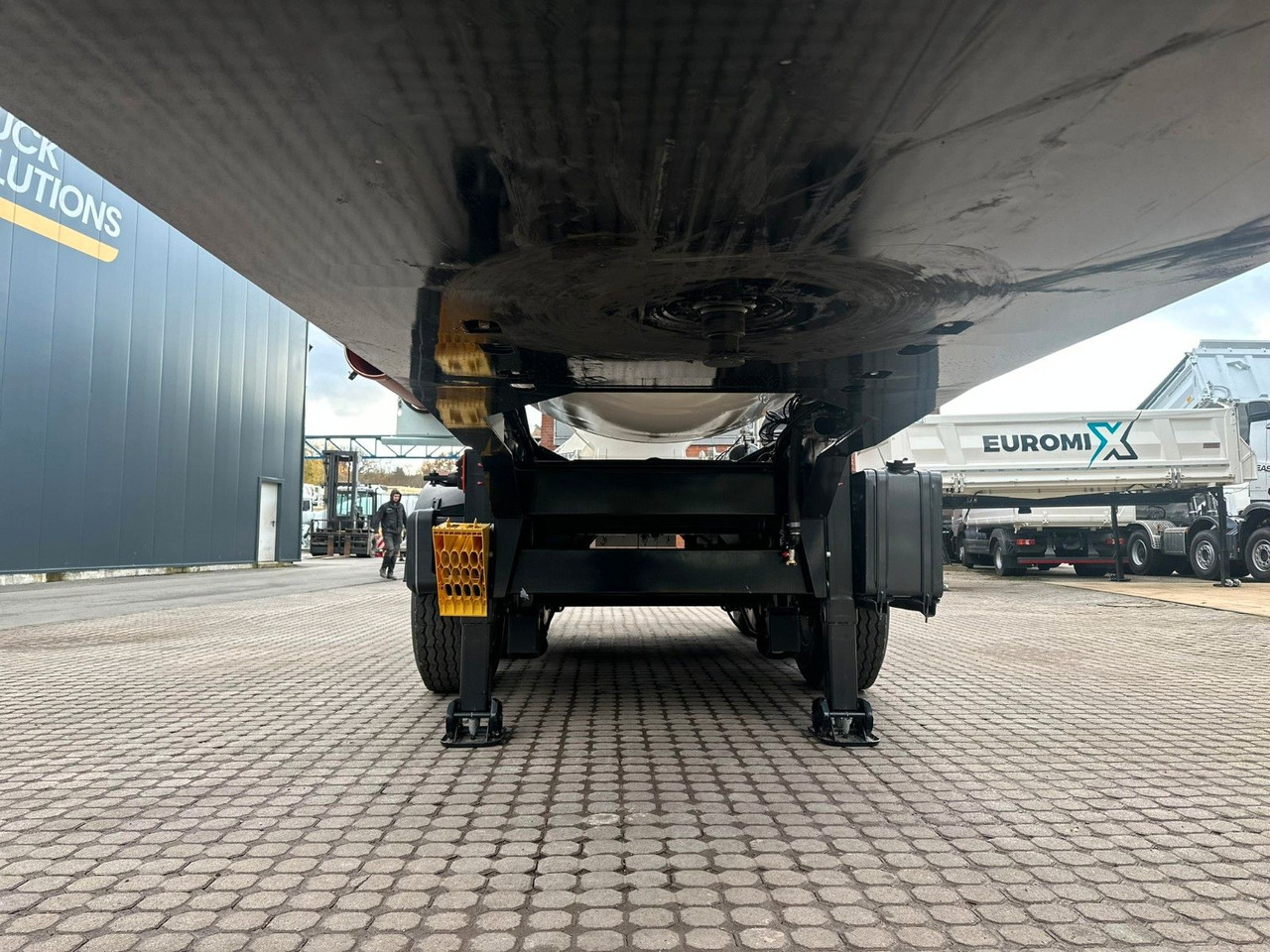 Autodomíchávač EUROMIX MTP - 12m³ Betonmischer-Auflieger: obrázek 11