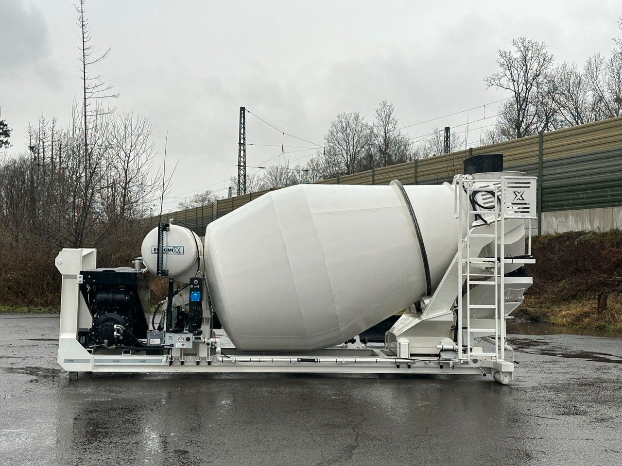 EUROMIX MTP - Stationär Fahrmischer - Autodomíchávač: obrázek 5 EUROMIX MTP - Stationär Fahrmischer - Autodomíchávač: obrázek 5