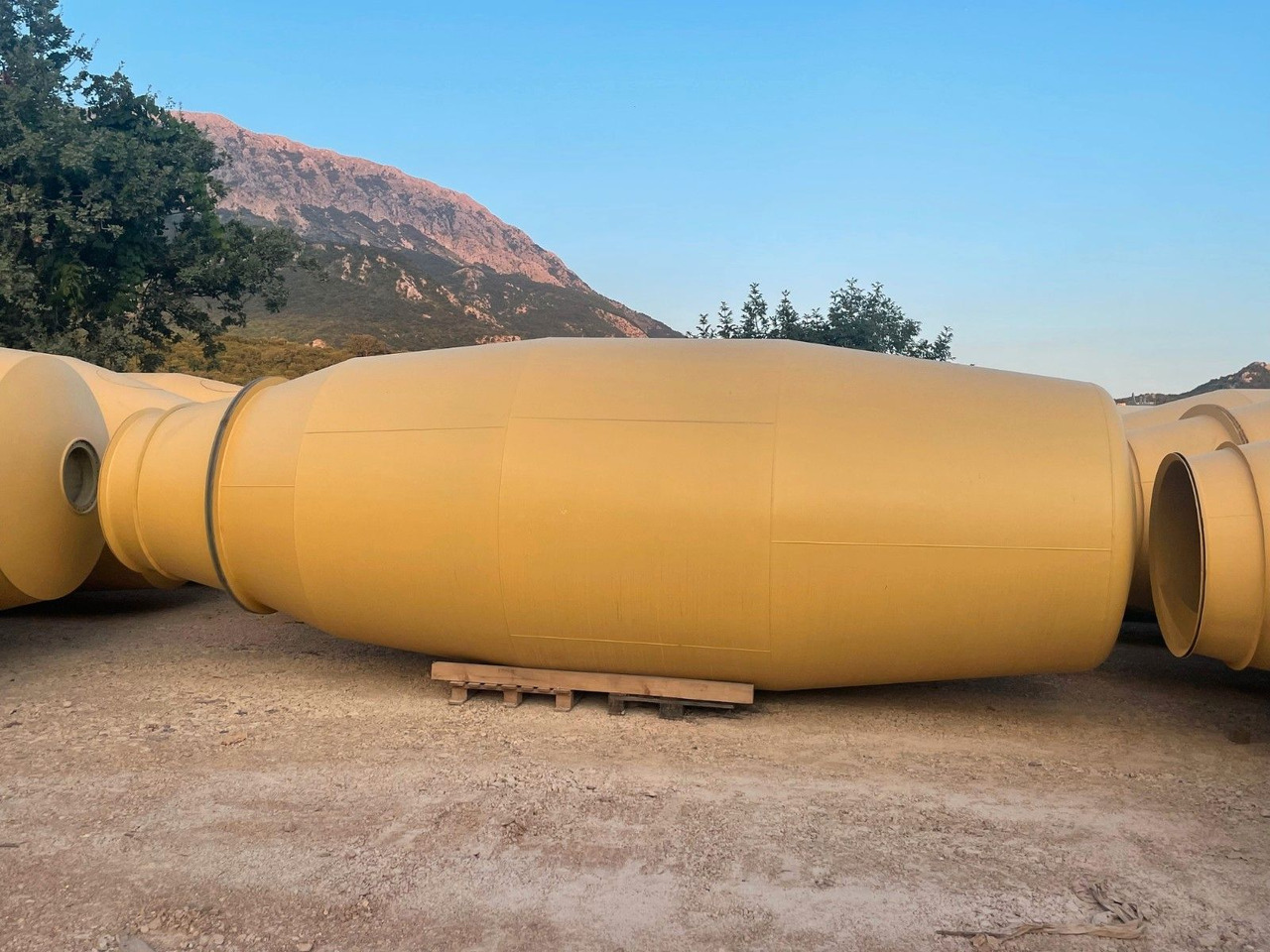 EUROMIX MTP - Trommeln von 4m³ bis 15m³ - Autodomíchávač: obrázek 4 EUROMIX MTP - Trommeln von 4m³ bis 15m³ - Autodomíchávač: obrázek 4