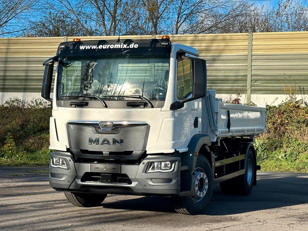 MAN TGM 18.320 4X2 / Euro 6e 3-Seiten-Kipper - Sklápěč: obrázek 4 MAN TGM 18.320 4X2 / Euro 6e 3-Seiten-Kipper - Sklápěč: obrázek 4