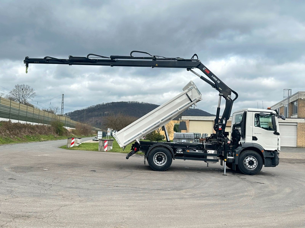 Sklápěč, Auto s hydraulickou rukou MAN TGM 18.320 4x2 Euro6e  Hiab X-HiDuo 138DS-3: obrázek 13