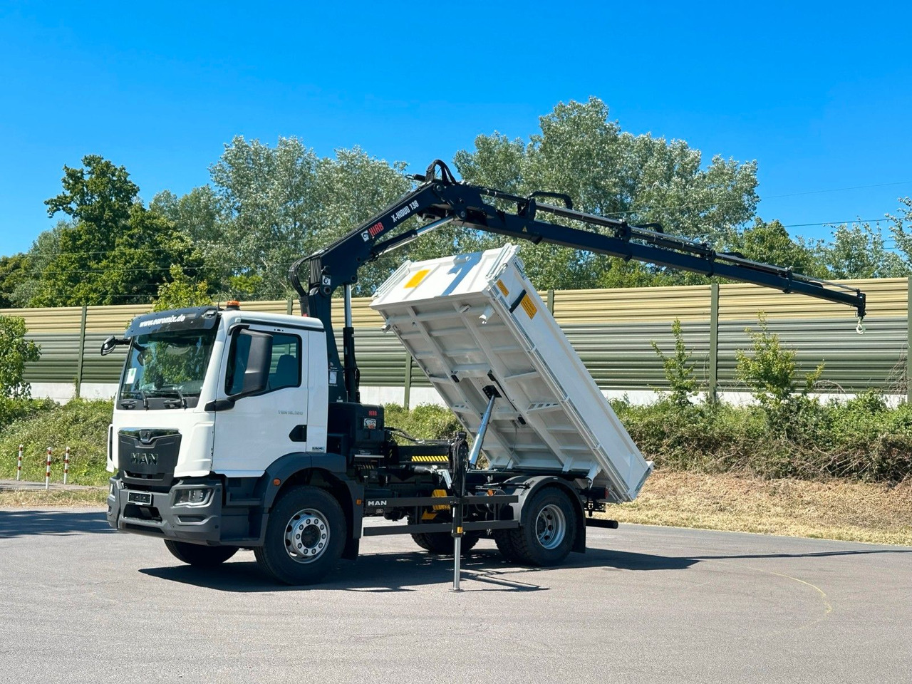MAN TGM 18.320 4x2 Euro6e Hiab X-HiDuo 138DS-4 - Sklápěč, Auto s hydraulickou rukou: obrázek 1 MAN TGM 18.320 4x2 Euro6e Hiab X-HiDuo 138DS-4 - Sklápěč, Auto s hydraulickou rukou: obrázek 1