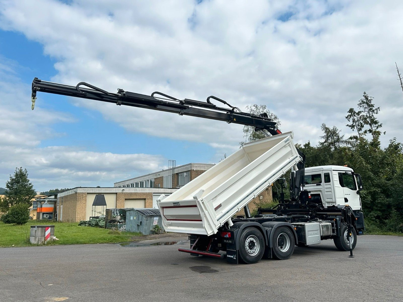 MAN TGS 28.440 6x4-4/3-Seiten- Kipper / Hiab 138-3 leasing MAN TGS 28.440 6x4-4/3-Seiten- Kipper / Hiab 138-3: obrázek 13