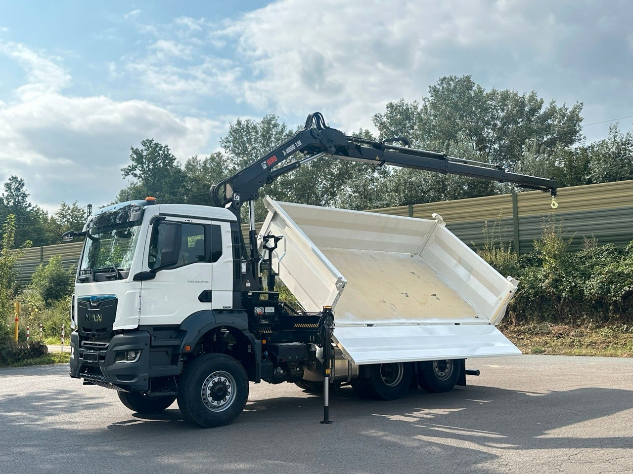 MAN TGS 28.440 6x4-4/3-Seiten- Kipper / Hiab 138-3 - Sklápěč, Auto s hydraulickou rukou: obrázek 2 MAN TGS 28.440 6x4-4/3-Seiten- Kipper / Hiab 138-3 - Sklápěč, Auto s hydraulickou rukou: obrázek 2