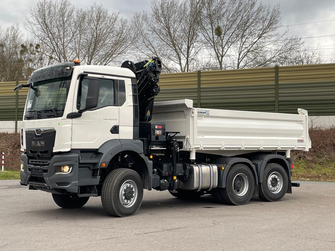 MAN TGS 28.440 6x4-4/3-Seiten- Kipper / Hiab 228-6 - Sklápěč, Auto s hydraulickou rukou: obrázek 3 MAN TGS 28.440 6x4-4/3-Seiten- Kipper / Hiab 228-6 - Sklápěč, Auto s hydraulickou rukou: obrázek 3