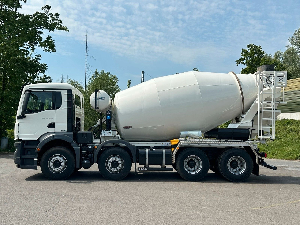 MAN TGS 32.440 8x4 / Euromix MTP EM 9 L - Autodomíchávač: obrázek 4 MAN TGS 32.440 8x4 / Euromix MTP EM 9 L - Autodomíchávač: obrázek 4