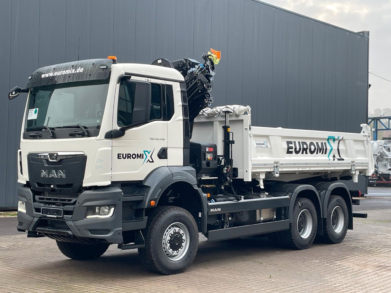 MAN TGS 33.440 6x6 /3-Seiten- Kipper / HIAB 228-6 - Sklápěč, Auto s hydraulickou rukou: obrázek 3 MAN TGS 33.440 6x6 /3-Seiten- Kipper / HIAB 228-6 - Sklápěč, Auto s hydraulickou rukou: obrázek 3