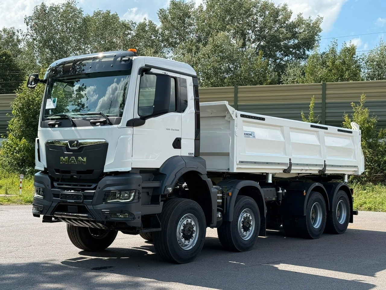 MAN TGS 35.480 8x6 EuromixMTP 3-Seiten-Kipper - Sklápěč: obrázek 2 MAN TGS 35.480 8x6 EuromixMTP 3-Seiten-Kipper - Sklápěč: obrázek 2