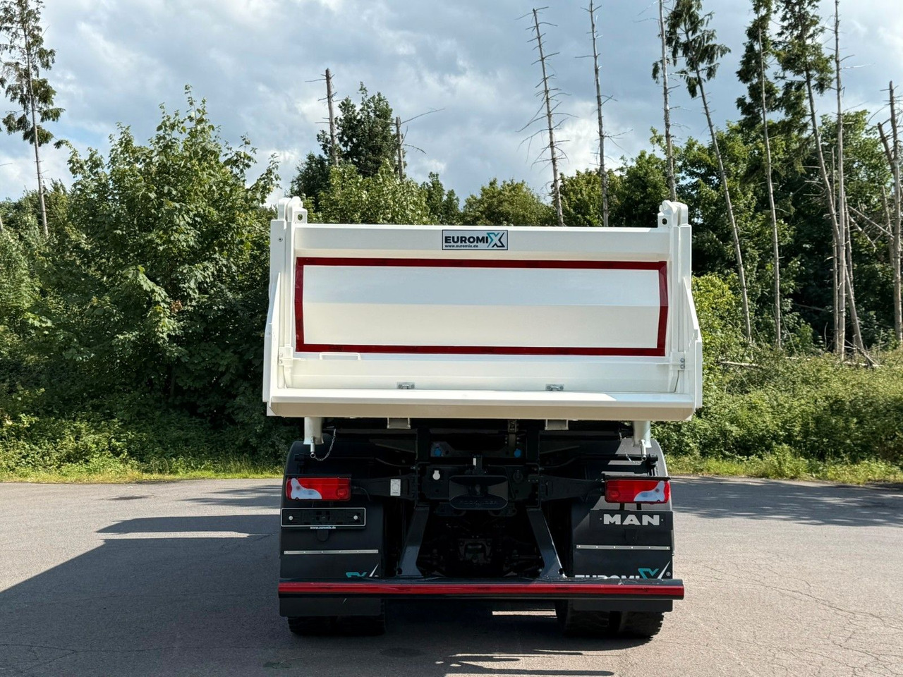 MAN TGS 35.480 8x6 EuromixMTP 3-Seiten-Kipper - Sklápěč: obrázek 5 MAN TGS 35.480 8x6 EuromixMTP 3-Seiten-Kipper - Sklápěč: obrázek 5