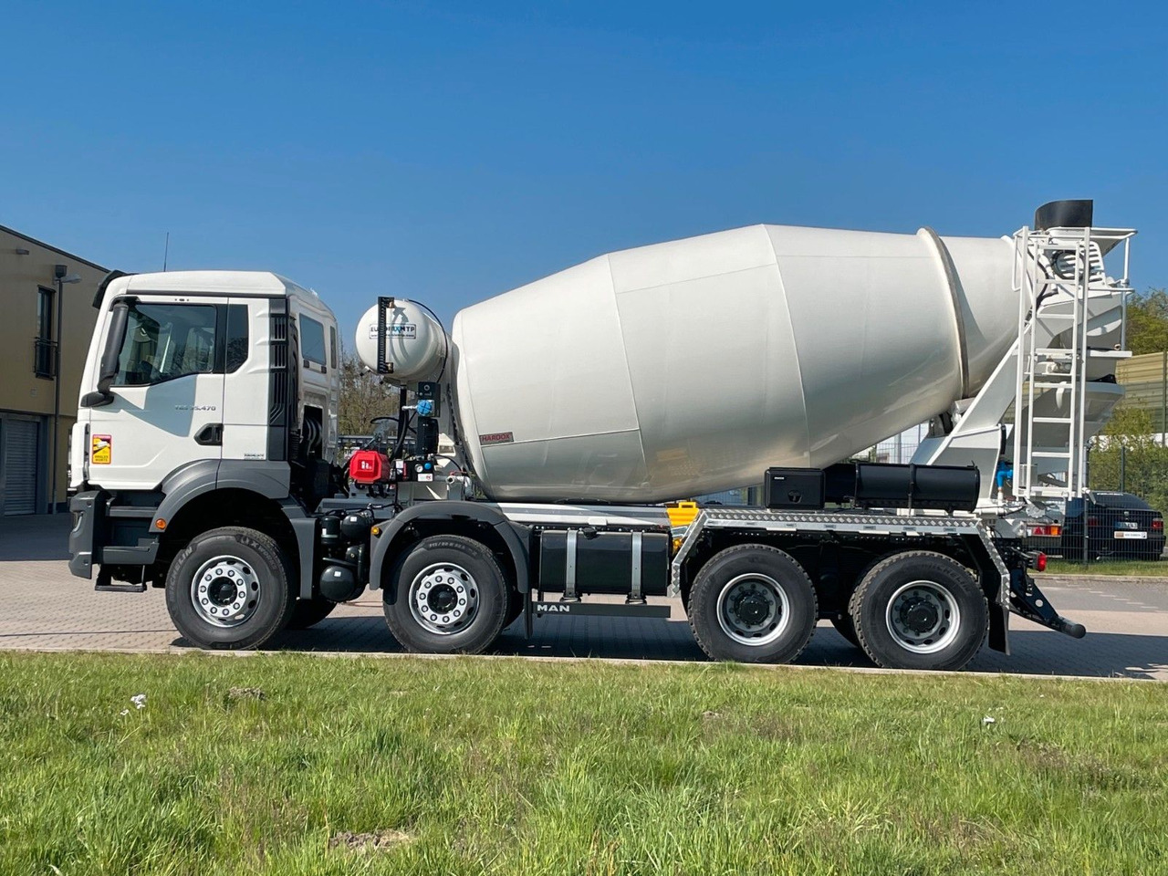 MAN TGS 35.520 8x4 /Euro6e EuromixMTP EM 10 L - Autodomíchávač: obrázek 3 MAN TGS 35.520 8x4 /Euro6e EuromixMTP EM 10 L - Autodomíchávač: obrázek 3