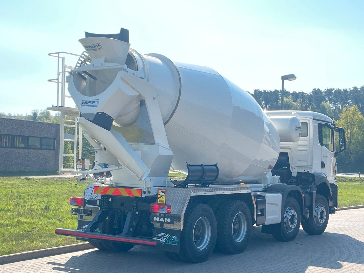 MAN TGS 35.520 8x4 /Euro6e  EuromixMTP  EM 10 L leasing MAN TGS 35.520 8x4 /Euro6e  EuromixMTP  EM 10 L: obrázek 7