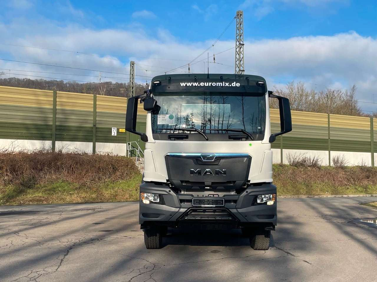 MAN TGS 41.400 8x4 / EuromixMTP EM 12m³ R / EURO 2 - Autodomíchávač: obrázek 2 MAN TGS 41.400 8x4 / EuromixMTP EM 12m³ R / EURO 2 - Autodomíchávač: obrázek 2