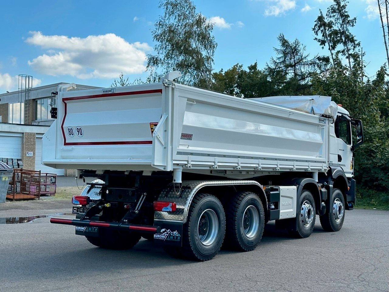 MAN TGS 41.440 8x4 EuromixMTP 3-Seiten-Kipper - Sklápěč: obrázek 5 MAN TGS 41.440 8x4 EuromixMTP 3-Seiten-Kipper - Sklápěč: obrázek 5