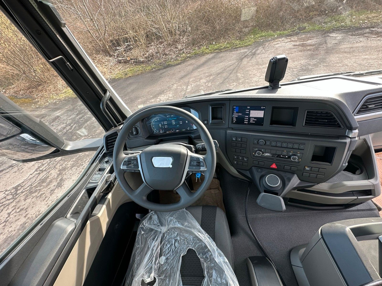 MAN TGS 41.480 8x4 /Euro6e  Euromix EM 12 R leasing MAN TGS 41.480 8x4 /Euro6e  Euromix EM 12 R: obrázek 16