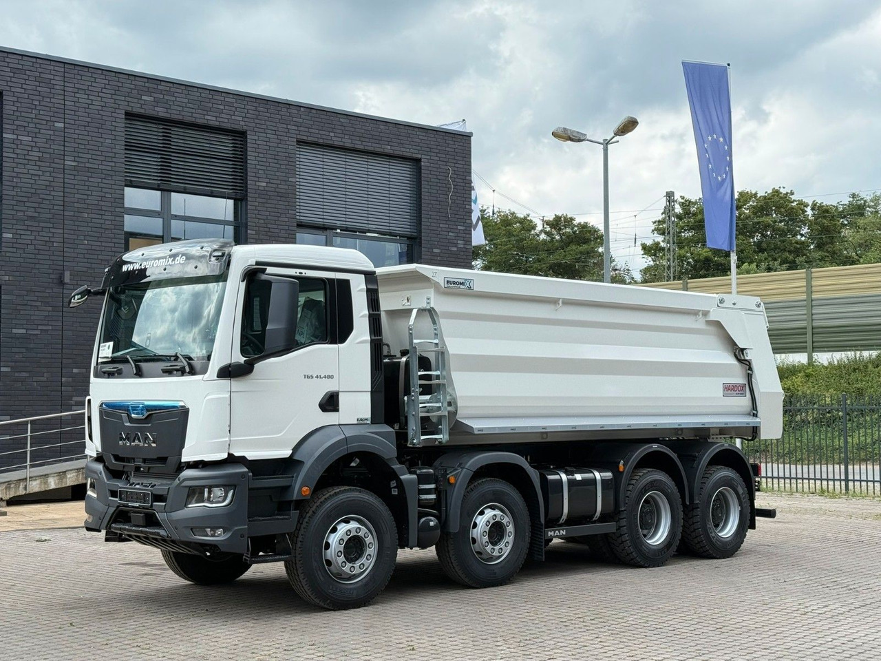 MAN TGS 41.480 BB 8X4 Euromix Mulden Kipper HARDOX - Sklápěč: obrázek 5 MAN TGS 41.480 BB 8X4 Euromix Mulden Kipper HARDOX - Sklápěč: obrázek 5