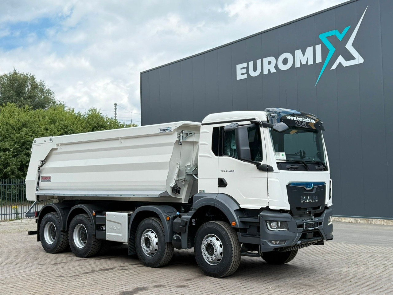 MAN TGS 41.480 BB 8X4 Hydraulische Klappe - Sklápěč: obrázek 2 MAN TGS 41.480 BB 8X4 Hydraulische Klappe - Sklápěč: obrázek 2