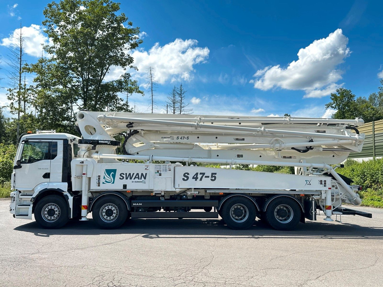 MAN TGS 41.520 8x4 SWAN TSP 47-5 160RZ ( 47m ) - Autodomíchávač: obrázek 3 MAN TGS 41.520 8x4 SWAN TSP 47-5 160RZ ( 47m ) - Autodomíchávač: obrázek 3