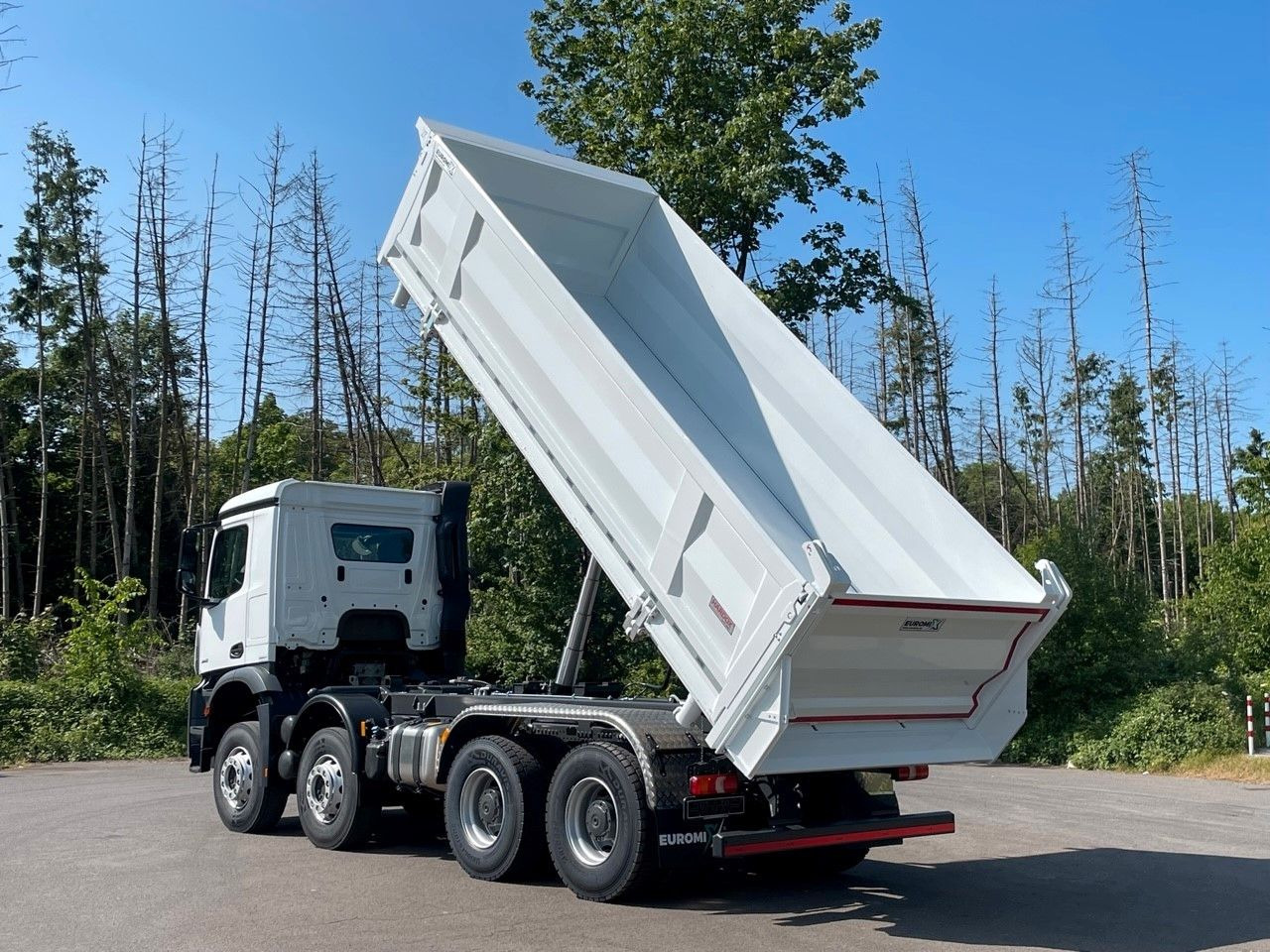 Sklápěč Mercedes-Benz 4145  8X4   Euromix EMT  3-Seiten-Kipper: obrázek 17