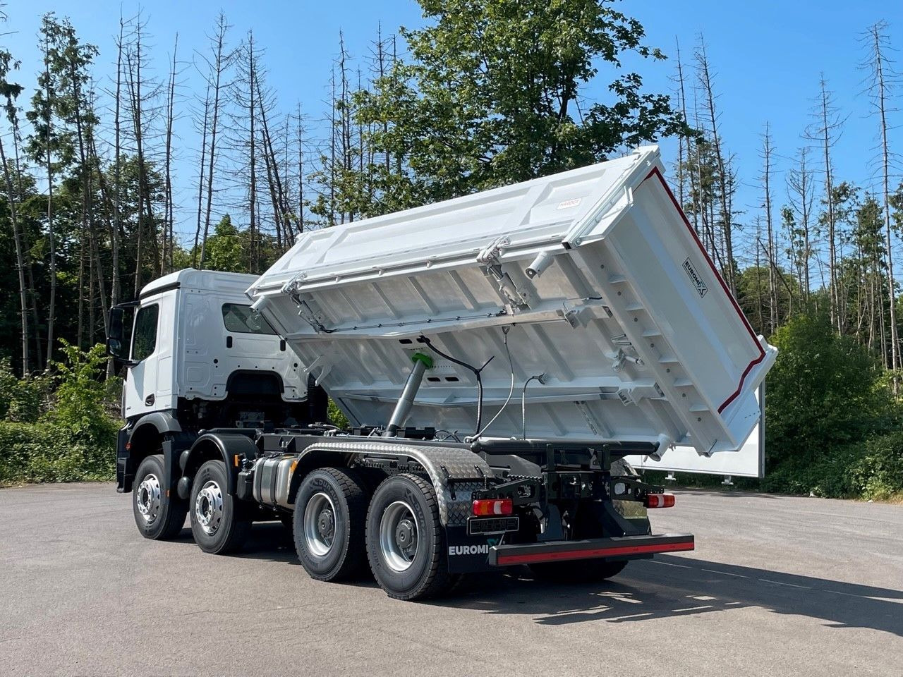 Sklápěč Mercedes-Benz 4145  8X4   Euromix EMT  3-Seiten-Kipper: obrázek 11