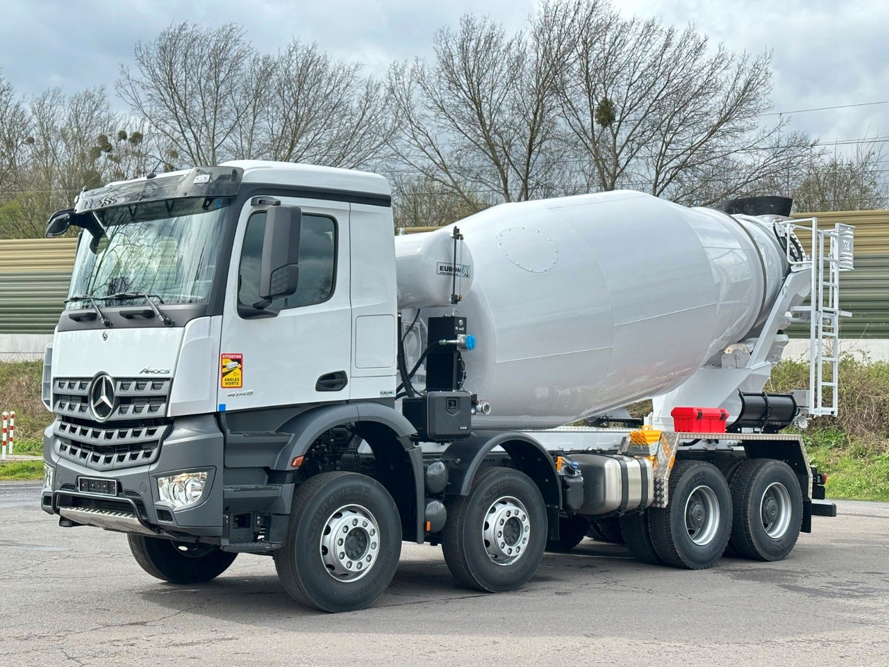 Mercedes-Benz 4145 8X4 EuromixMTP EM 10 Fahrmischer - Autodomíchávač: obrázek 4 Mercedes-Benz 4145 8X4 EuromixMTP EM 10 Fahrmischer - Autodomíchávač: obrázek 4
