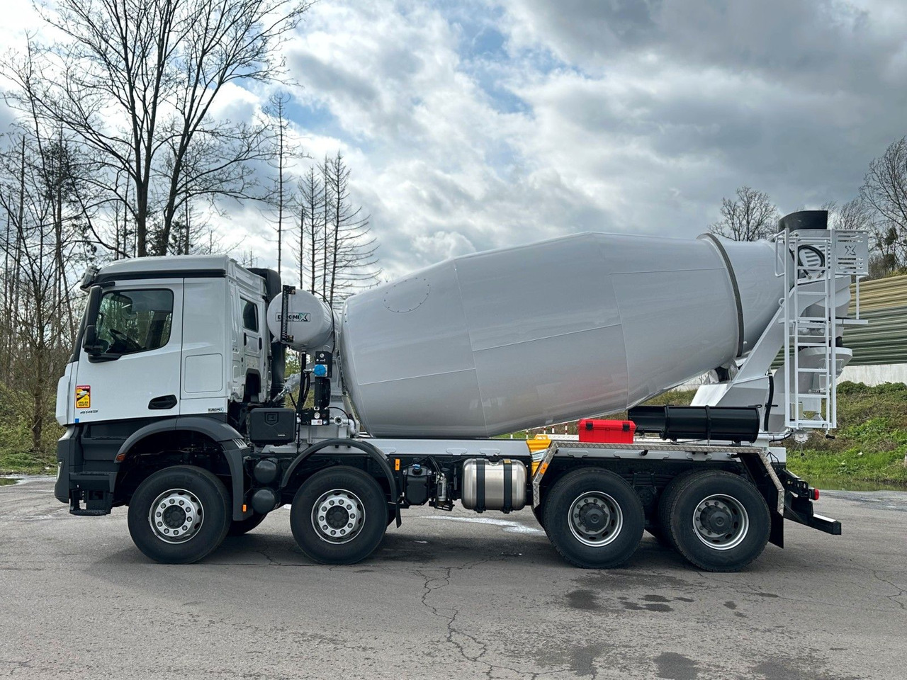 Mercedes-Benz 4145 8X4 EuromixMTP EM 10 Fahrmischer - Autodomíchávač: obrázek 4 Mercedes-Benz 4145 8X4 EuromixMTP EM 10 Fahrmischer - Autodomíchávač: obrázek 4