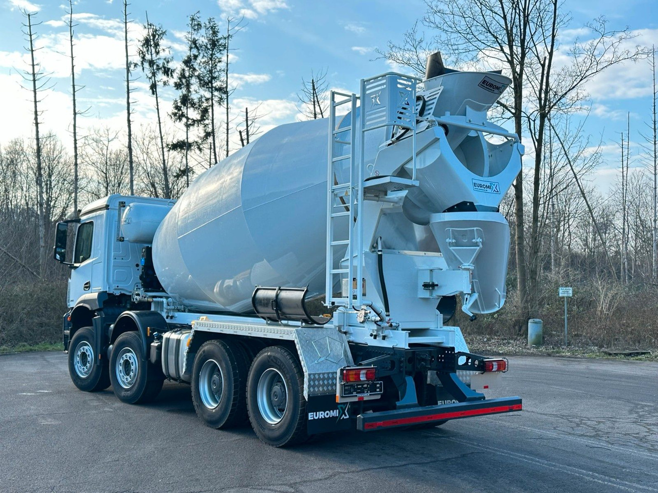 Mercedes-Benz Arocs 5 3743 8X4 / Euro6e EuromixMTP EM 10 L - Autodomíchávač: obrázek 3 Mercedes-Benz Arocs 5 3743 8X4 / Euro6e EuromixMTP EM 10 L - Autodomíchávač: obrázek 3