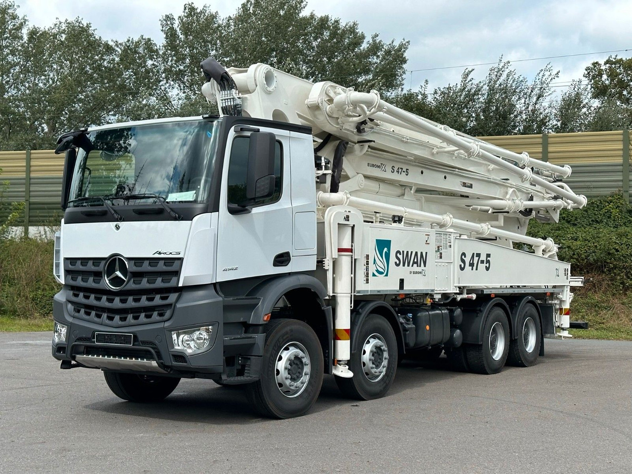 Mercedes-Benz Arocs 5 4142 8x4 SWAN TSP 47-5 160RZ ( 47m ) - Autočerpadlo: obrázek 3 Mercedes-Benz Arocs 5 4142 8x4 SWAN TSP 47-5 160RZ ( 47m ) - Autočerpadlo: obrázek 3