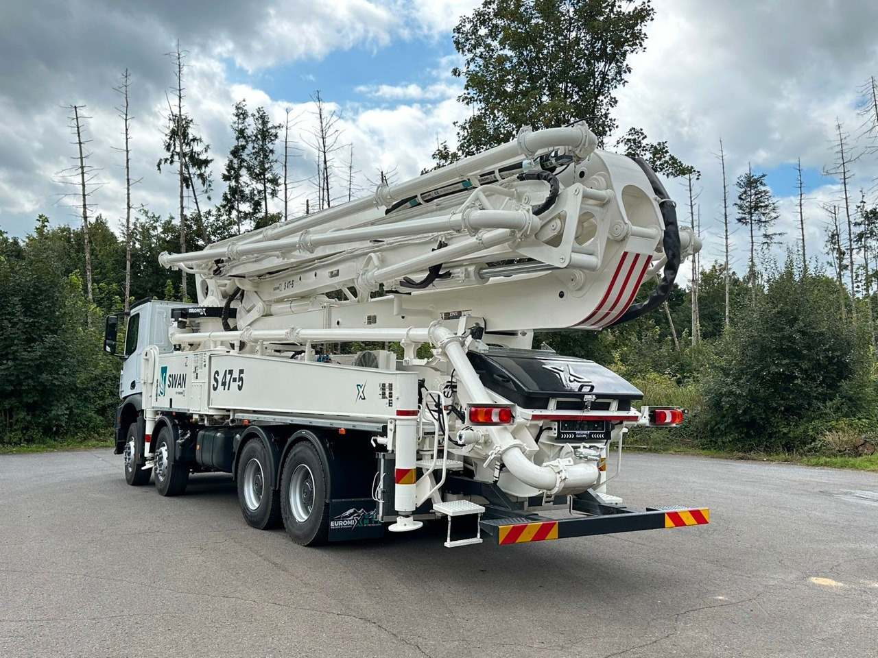Mercedes-Benz Arocs 5 4142 8x4 SWAN TSP 47-5 160RZ ( 47m ) - Autočerpadlo: obrázek 5 Mercedes-Benz Arocs 5 4142 8x4 SWAN TSP 47-5 160RZ ( 47m ) - Autočerpadlo: obrázek 5