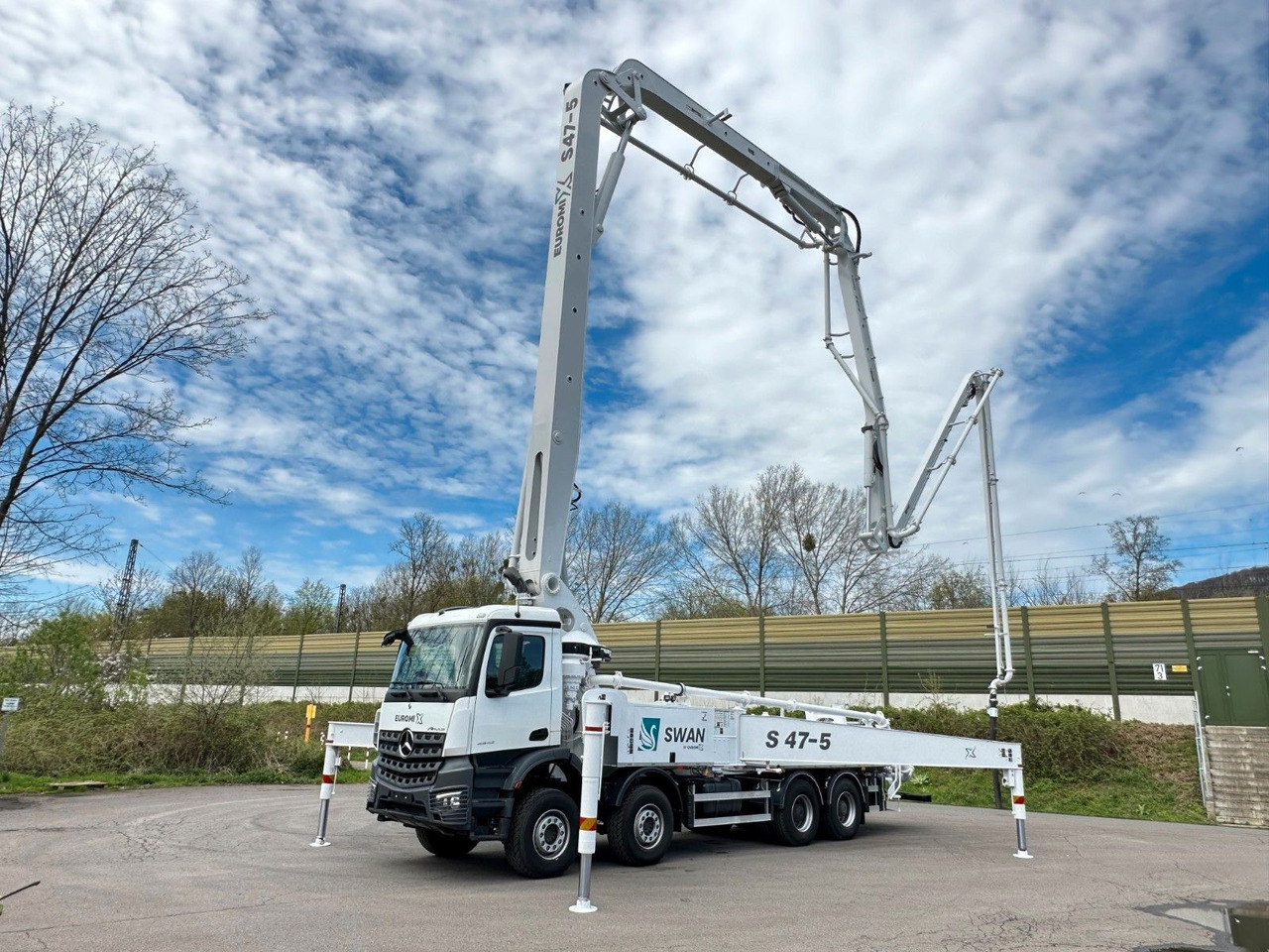 Mercedes-Benz Arocs 5 4542 8x4 SWAN TSP 47-5 160RZ ( 47m ) - Autočerpadlo: obrázek 1 Mercedes-Benz Arocs 5 4542 8x4 SWAN TSP 47-5 160RZ ( 47m ) - Autočerpadlo: obrázek 1