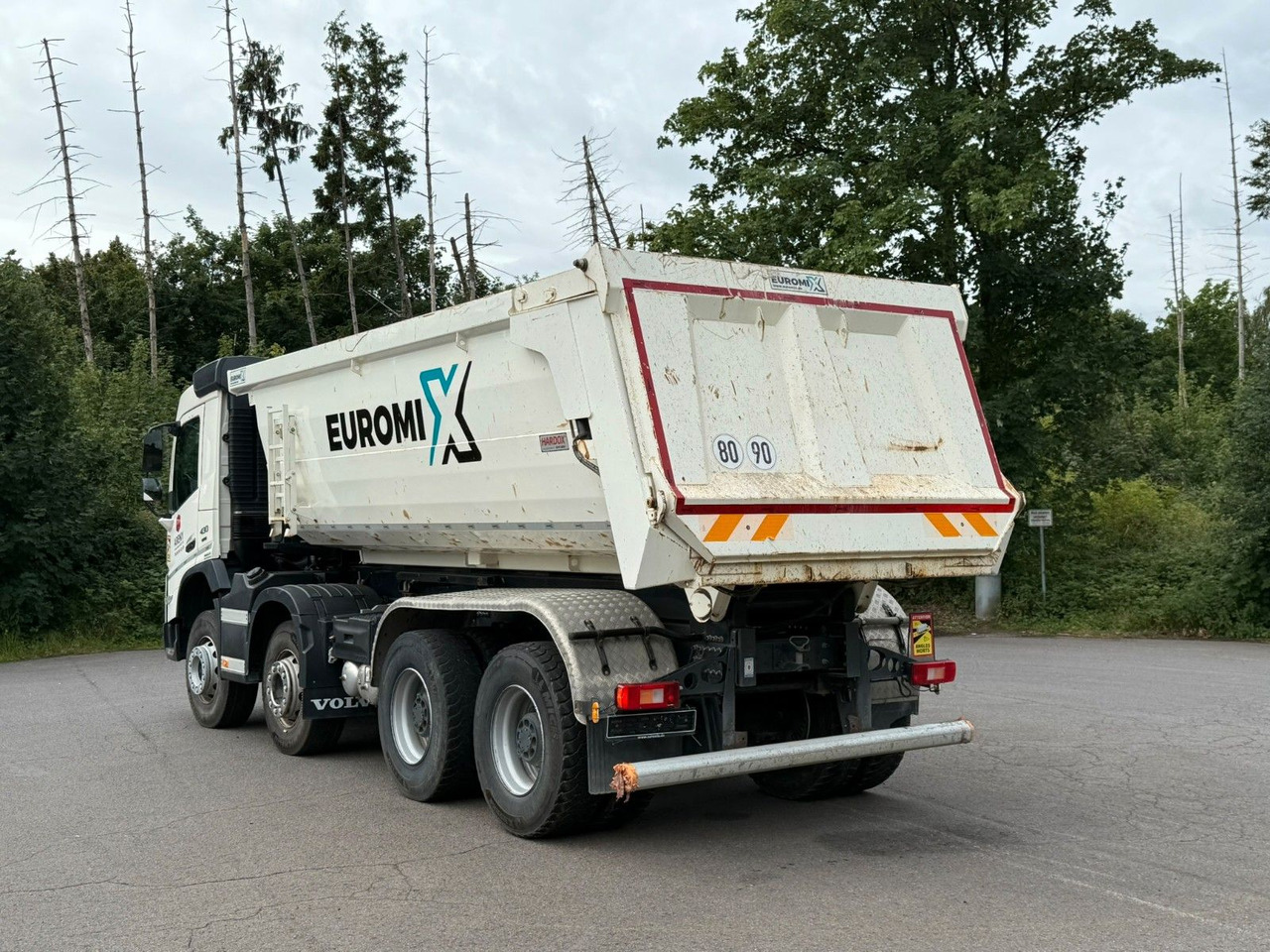 Volvo FMX 430 8X4 EuromixMTP 16m³ Hydraulische Klappe - Sklápěč: obrázek 4 Volvo FMX 430 8X4 EuromixMTP 16m³ Hydraulische Klappe - Sklápěč: obrázek 4