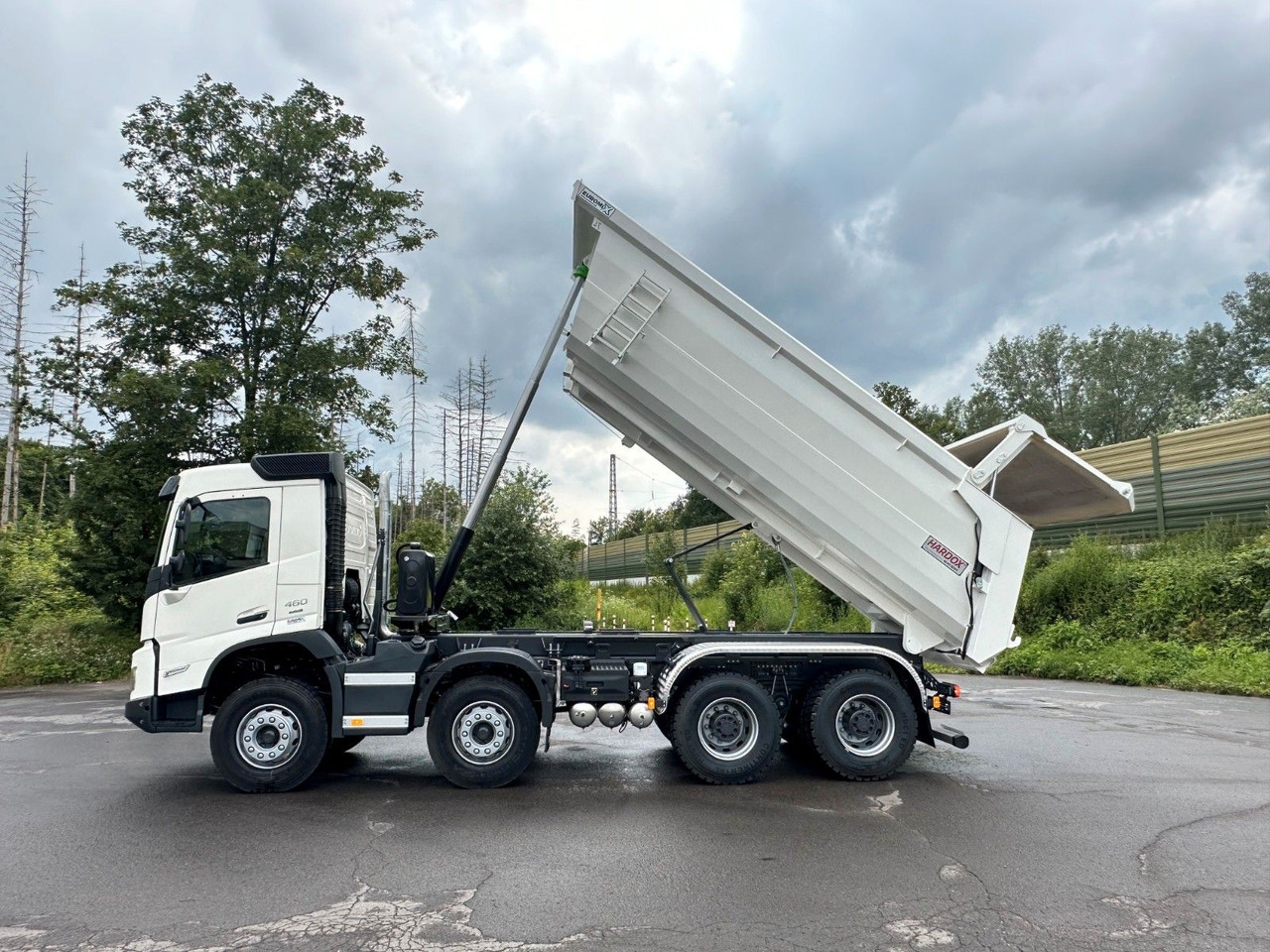 Volvo FMX 500 8X4 Retarder EuromixMTP Kipper - Sklápěč: obrázek 2 Volvo FMX 500 8X4 Retarder EuromixMTP Kipper - Sklápěč: obrázek 2