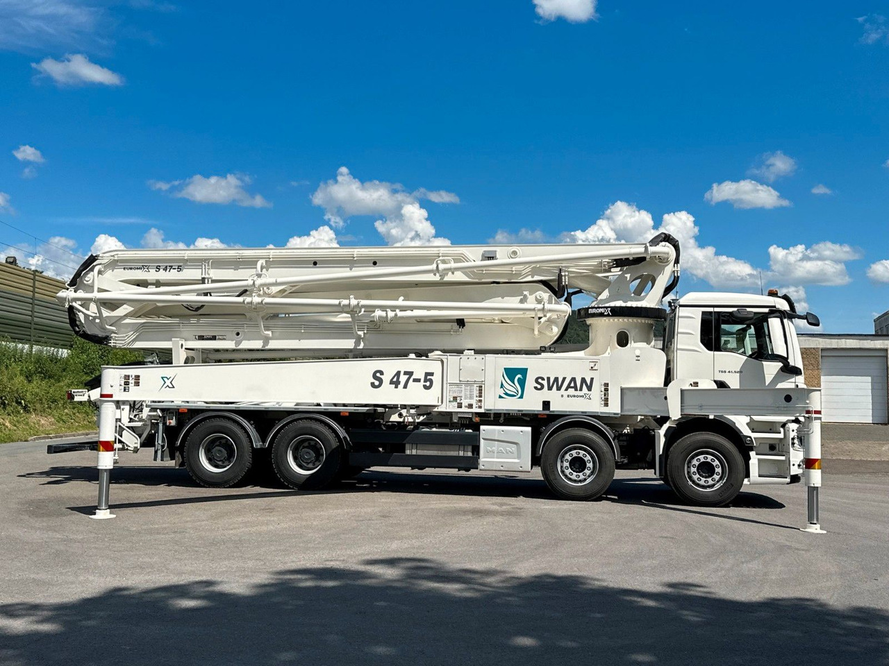 Volvo FMX 500 8x4 SWAN 47m Betonpumpe EuromixMTP - Autočerpadlo: obrázek 3 Volvo FMX 500 8x4 SWAN 47m Betonpumpe EuromixMTP - Autočerpadlo: obrázek 3
