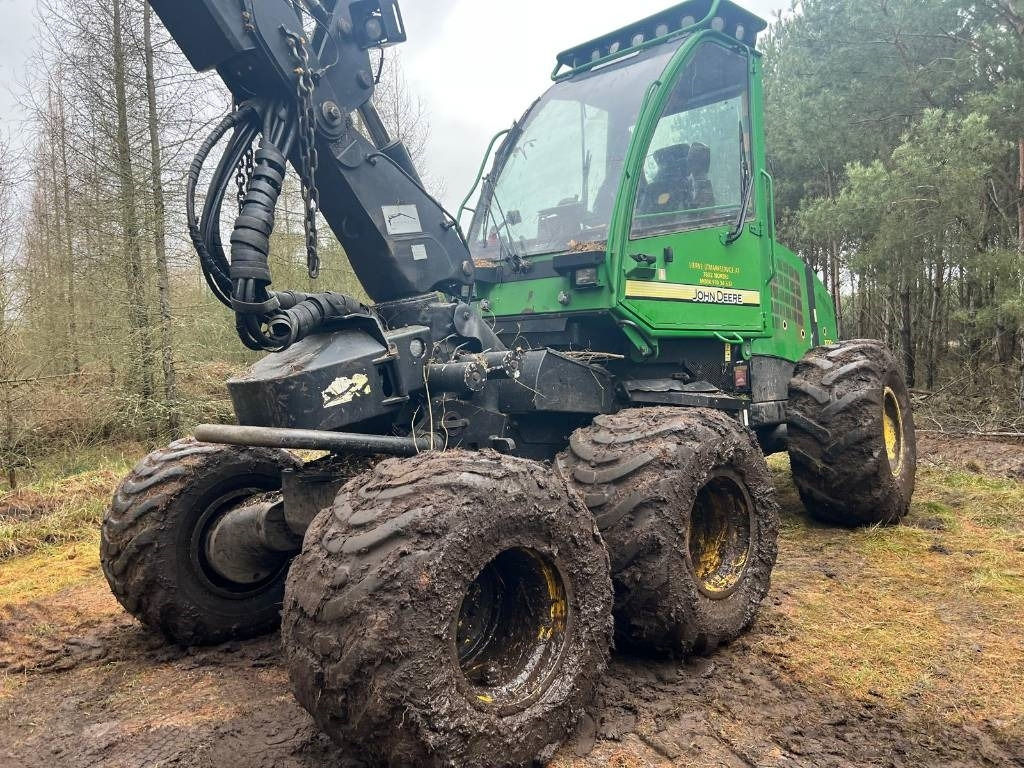 John Deere 1070 D - Harvestor: obrázek 5 John Deere 1070 D - Harvestor: obrázek 5