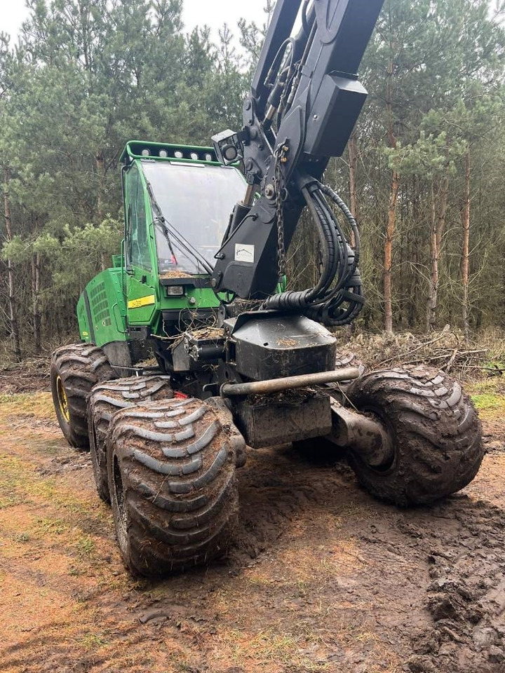 John Deere 1070 D - Harvestor: obrázek 3 John Deere 1070 D - Harvestor: obrázek 3