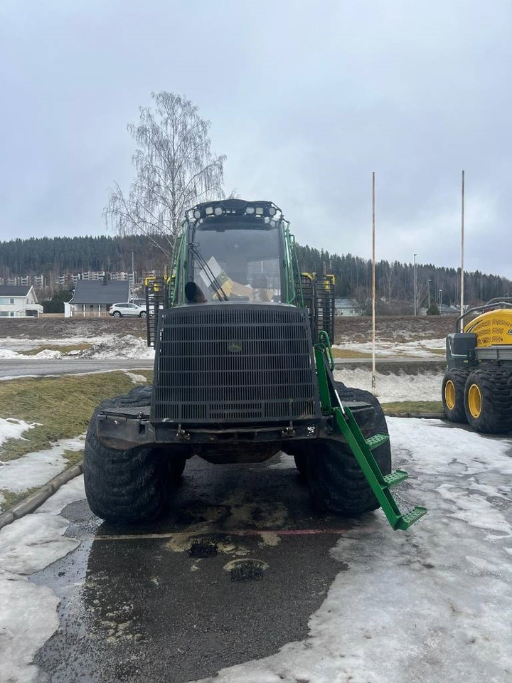 John Deere 1210 E - Vyvážecí souprava: obrázek 4 John Deere 1210 E - Vyvážecí souprava: obrázek 4